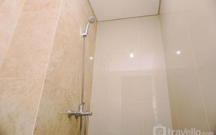 ComfortHomey 2BR at Transpark Bintaro By Travelio