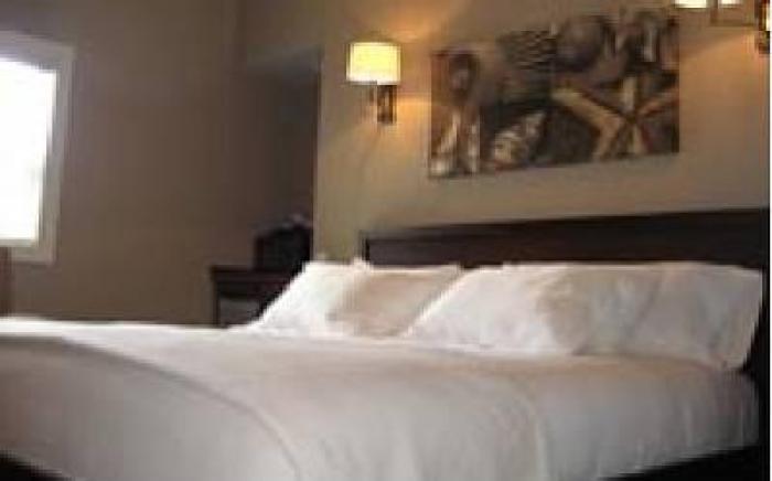 Bird Rock Hotel