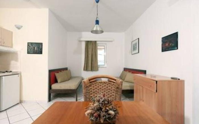 Golden Bay Boutique Hotel & Bungalows