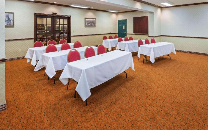 Country Inn & Suites by Radisson, Amarillo I-40 West, TX