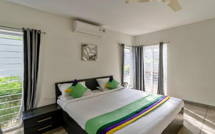 Treebo Midvalley Residence