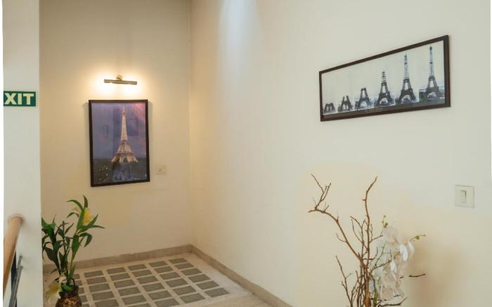 Ahuja Residency Cyber City I