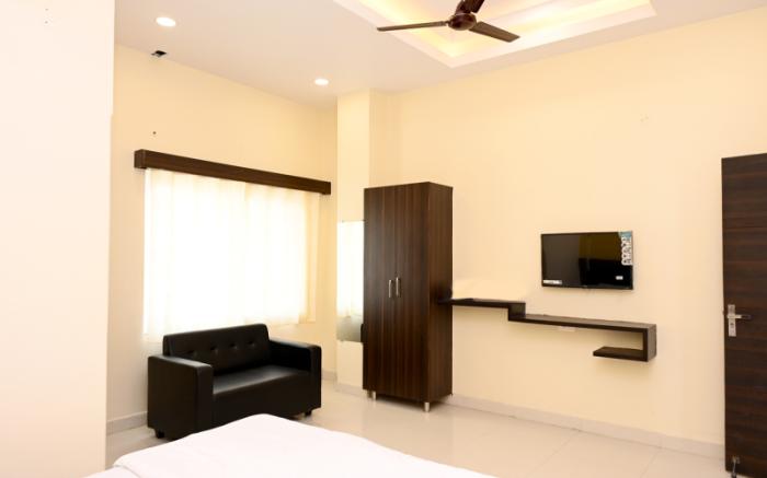Hotel Satya Inn