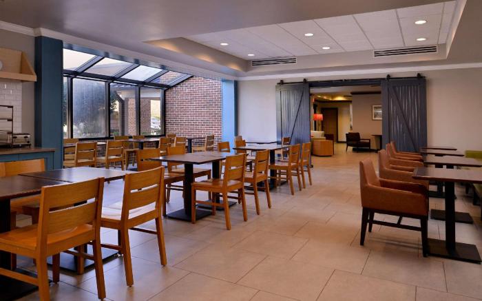 Country Inn & Suites by Radisson Raleigh-Durham Airport NC