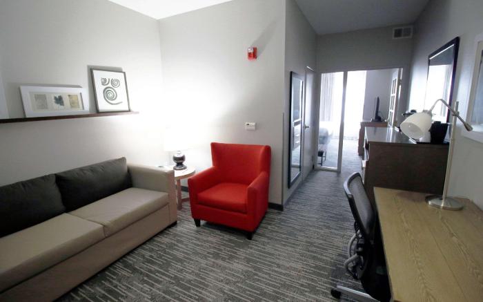 Country Inn & Suites by Radisson, Council Bluffs, IA