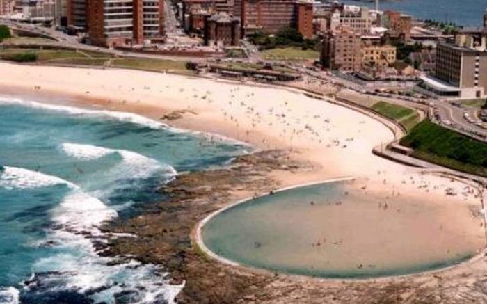 YHA Newcastle Beach