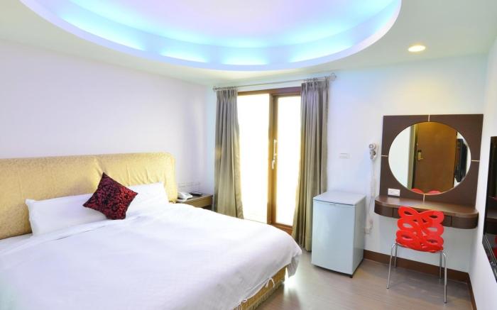 Coral Sea Resort Hotel