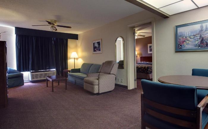 Americas Best Value Inn Marshall