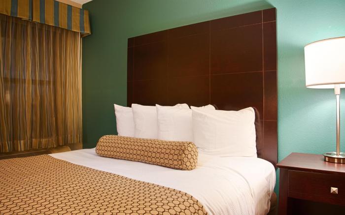 Best Western PLUS Lonoke Hotel