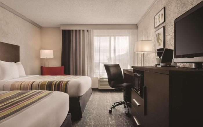 Country Inn & Suites by Radisson, Mt. Pleasant-Racine West, WI