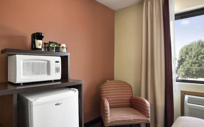 Super 8 By Wyndham Carbondale