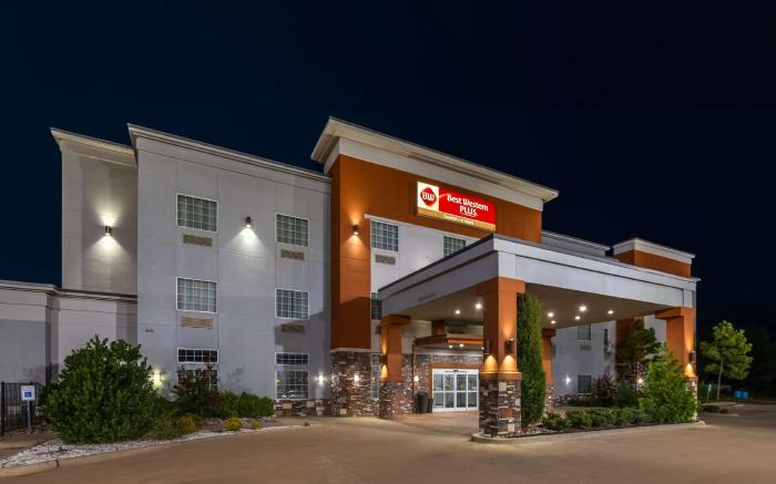 Best Western Plus Cowetas 1st Hotel