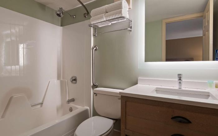 Best Western Inn & Suites Rutland-Killington