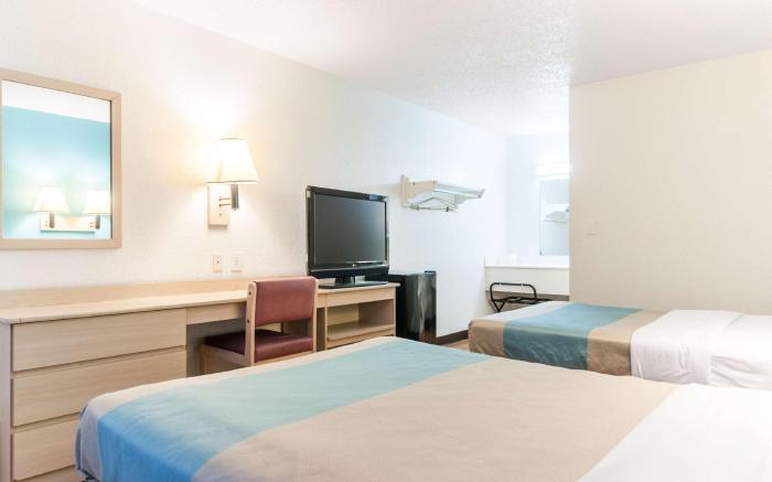 Motel 6 Farmington Hills, MI - Northwest - Farmington Hills