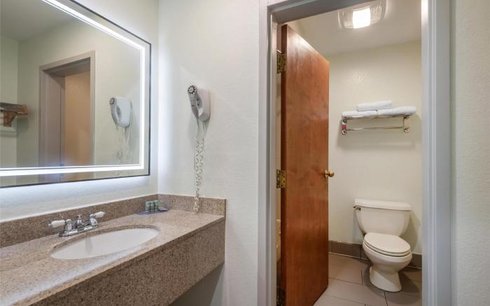 Best Western West Greenwich Inn