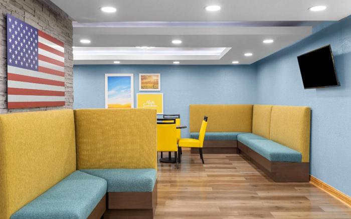 Days Inn by Wyndham Cloverdale Greencastle