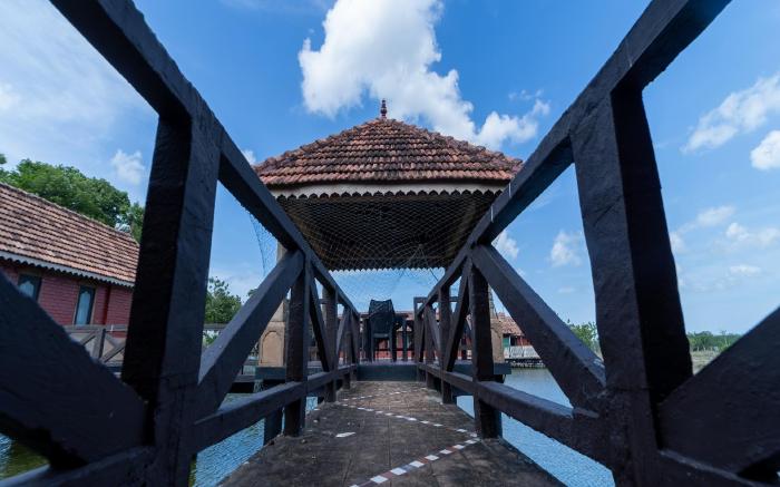 Velankanni Lake Resort
