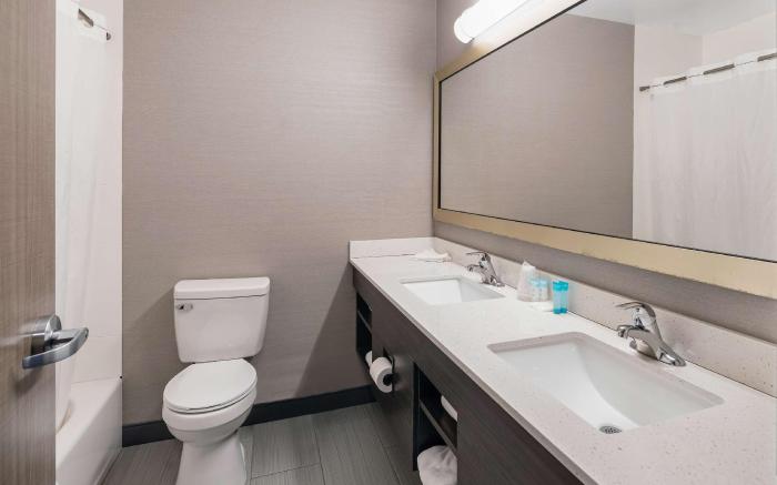 Americas Best Value Inn Foxboro