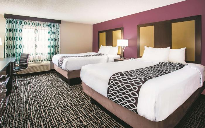 La Quinta Inn & Suites by Wyndham Cincinnati NE - Mason