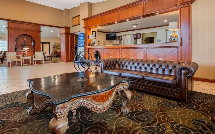Best Western Plus Bessemer Hotel and Suites