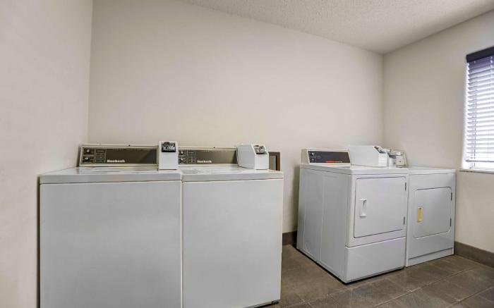 Motel 6 Apache Junction, AZ