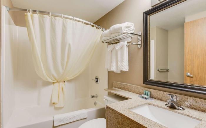 Best Western Waukesha Grand