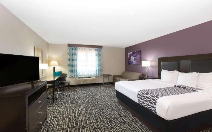 La Quinta Inn & Suites by Wyndham Blue Springs