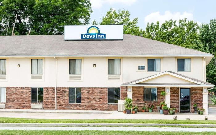 Days Inn By Wyndham Warrensburg