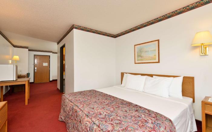 Americas Best Value Inn and Suites Clear Lake