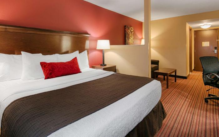 Best Western Woodland Inn