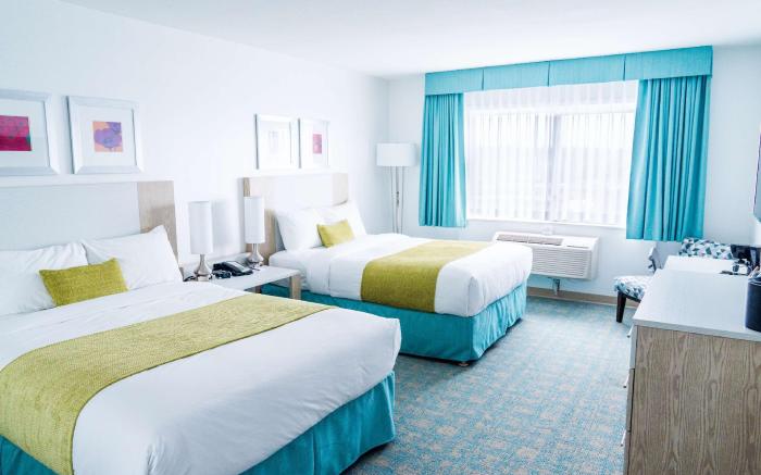 Coast Hotel & Convention Centre