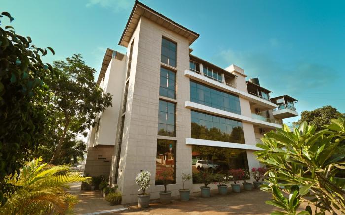 Hotel Sadhana Executive- Dapoli