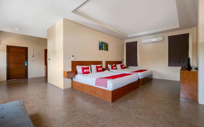 OYO 665 Sj House Hotel