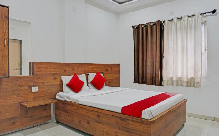 Hotel O Mayur Lodge