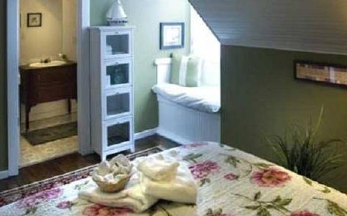 Inn at Harbour Village