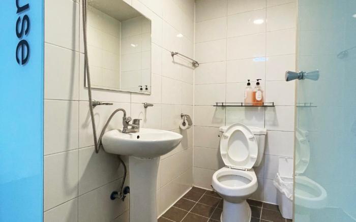 Guesthouse 24 Sinchon Avenue(804.904)