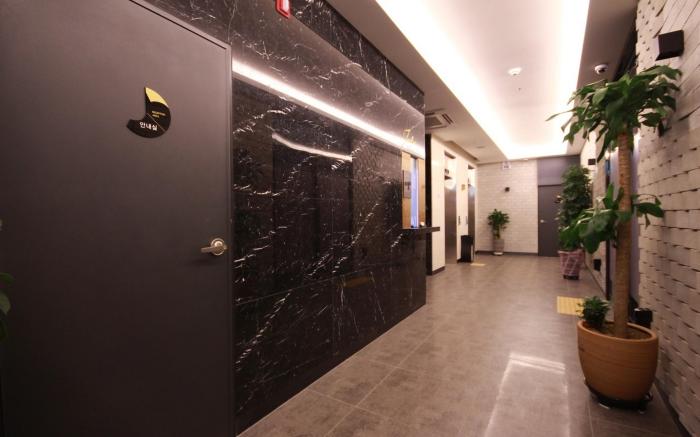 Ulsan KTX Station Jade Hotel