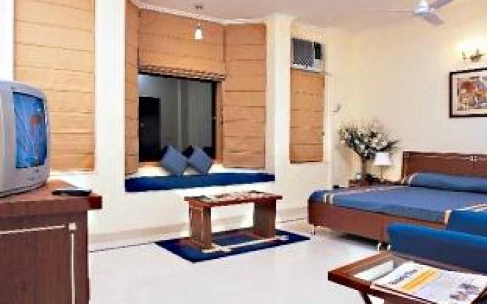Ahuja Residency-DLF Phase II