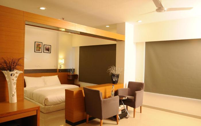 HI 5 Hotel