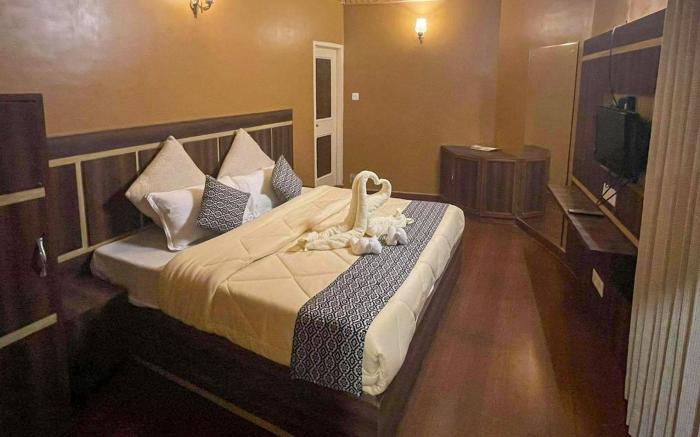 Uptown Cottage- Combined Room- The Mall
