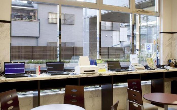 Toyoko Inn Yokohama-Sen Fuchinobe-eki Minami-guchi