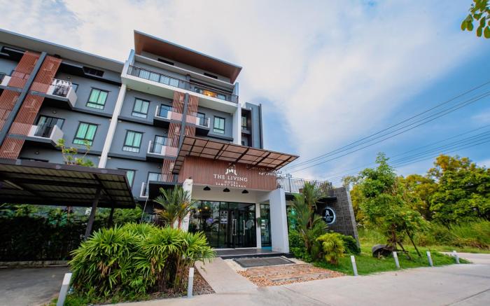 The living Hotel Samutprakan