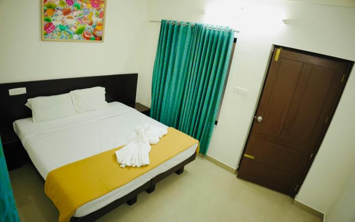 Padmatheertham Inn Varkala