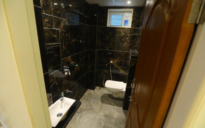 Hotel Samruddhi Comfort Stay - Airoli