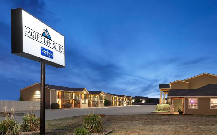 Eagle's Den Suites Andrews a Travelodge by Wyndham