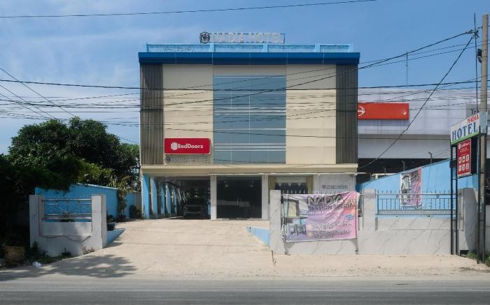 RedDoorz @ Jalan Lintas Pematangsiantar