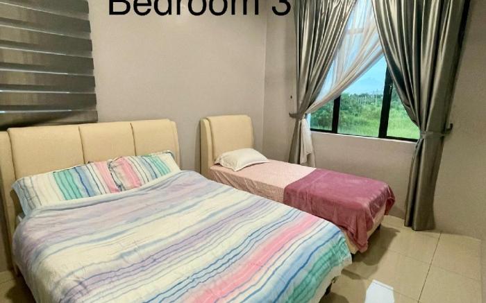 F4 ROOM 4 PRIVATE BATHROOM 4B12B 5 min City Center