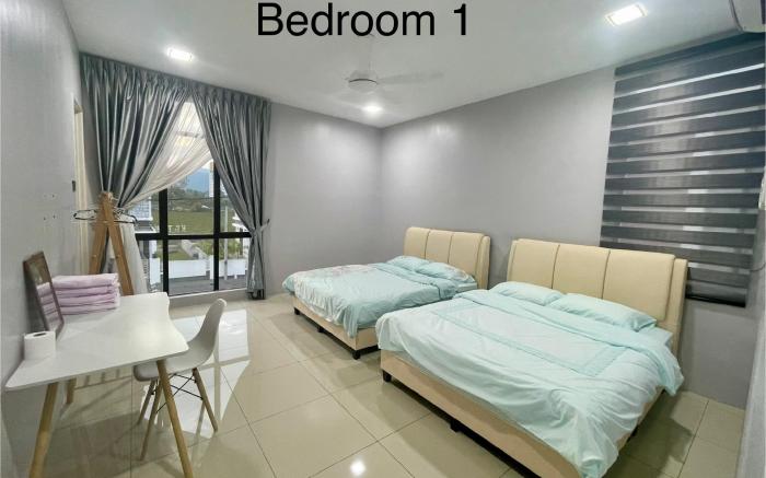 F4 ROOM 4 PRIVATE BATHROOM 4B12B 5 min City Center