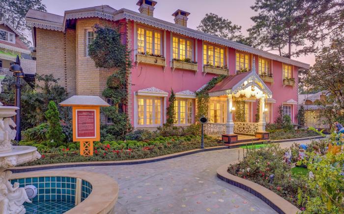 MAYFAIR Himalayan Spa Resort