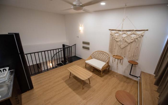 DeLuma-LebuhAcheh Bedroom (4pax) 302 (DORMITARY)